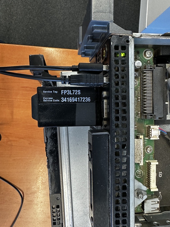 Dell PowerEdge R810 - ST: FP3L72S