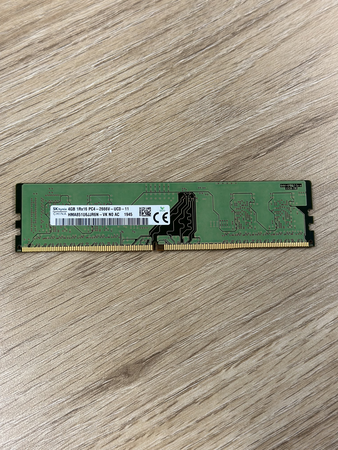 Hynix 4GB PC4-2400T-U 1Rx16 Desktop Memory